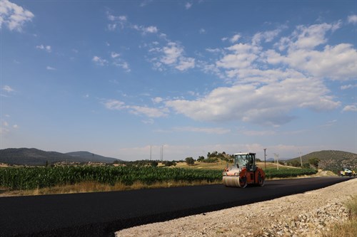 GÖLHİSAR İBECİK KÖYÜ (2 KM SICAK ASFALT)